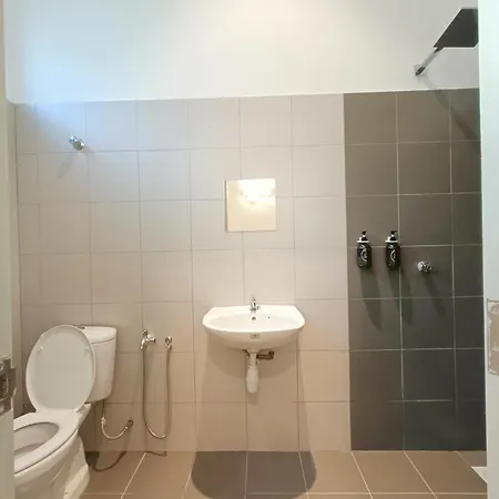 Zen Clan Homestay 15Mins Sepang, Klia, Usim, Nilai Bandar Baru Enstek Exterior photo