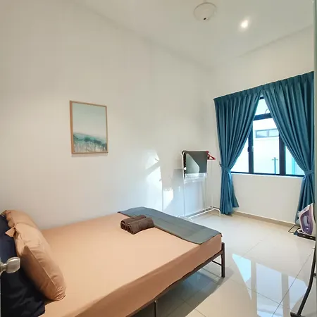 Zen Clan Homestay 15Mins Sepang, Klia, Usim, Nilai Bandar Baru Enstek Exterior photo